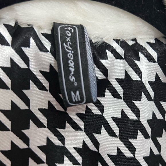 Faux Fur White Jacket - Picture 4 of 6